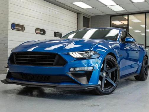 Lightning Blue Metallic 2018 Ford Mustang GT Premium