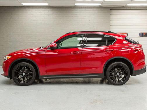 2019 Alfa Romeo Stelvio Ti Sport