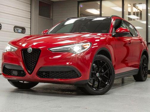 2019 Alfa Romeo Stelvio Ti Sport