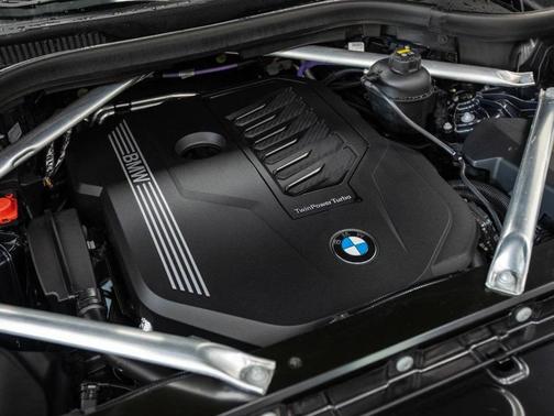 Arctic Gray Metallic 2021 BMW X5 xDrive40i