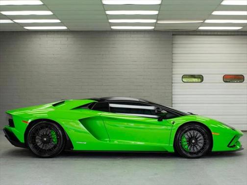 2019 Lamborghini Aventador S S Roadster