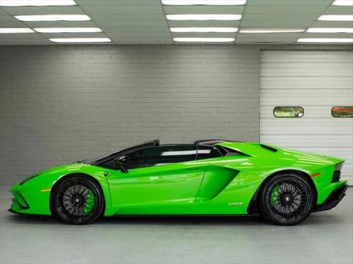 2019 Lamborghini Aventador S S Roadster