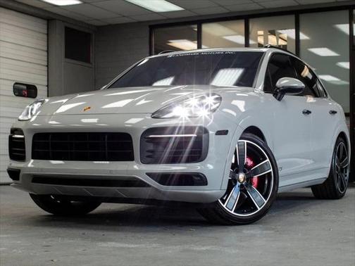 2022 Porsche Cayenne GTS