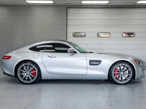 2016 Mercedes-Benz AMG GT AMG GT 2dr Coupe S