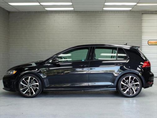 2016 Volkswagen Golf R 2.0T Manual