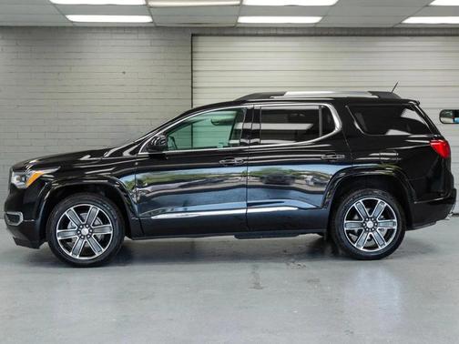Ebony Twilight Metallic 2017 GMC Acadia Denali