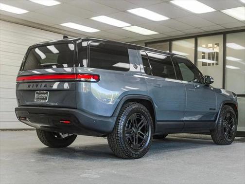 2023 Rivian R1S Adventure Quad-Motor Large Pack