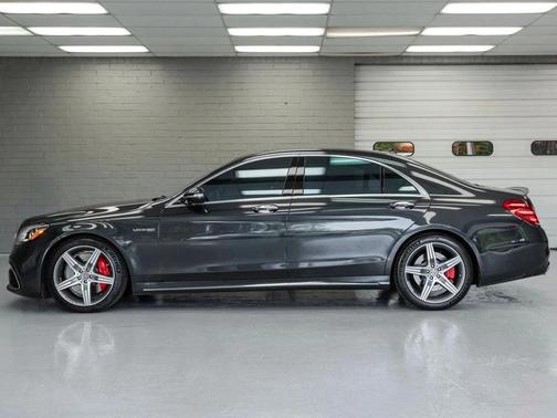 2019 Mercedes-Benz AMG S 63 4MATIC