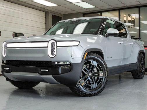 2024 Rivian R1T Adventure Dual-Motor Standard+ Pack