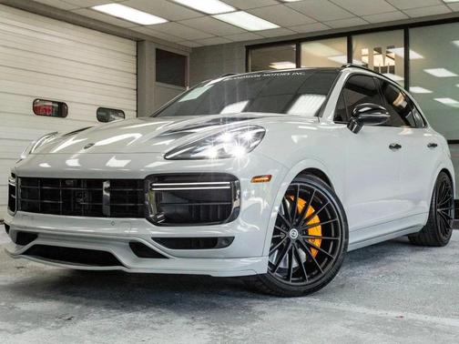 2021 Porsche Cayenne Turbo