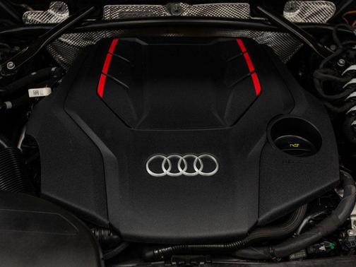 2023 Audi SQ5 3.0T Premium Plus