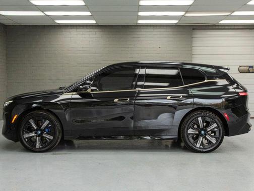 2024 BMW iX xDrive50