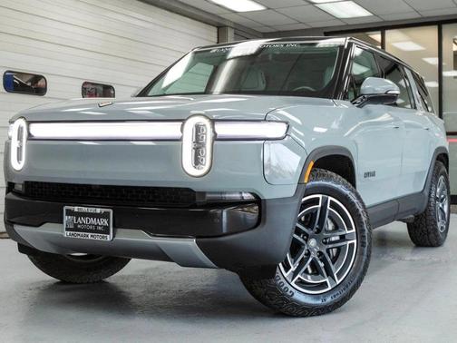 2025 Rivian R1S Adventure Dual Motor Standard Pack