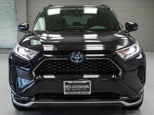 2021 Toyota RAV4 Prime SE