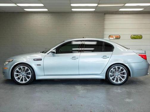2008 BMW M5 Base