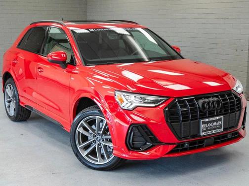 2024 Audi Q3 Premium 45 TFSI S line quattro Tiptronic