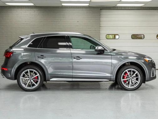 2023 Audi SQ5 3.0T Premium Plus