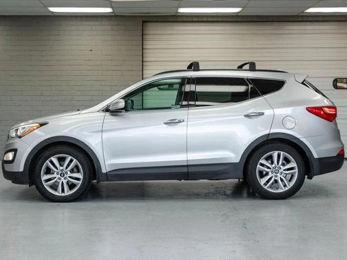 2016 Hyundai Santa Fe Sport 2.0L Turbo