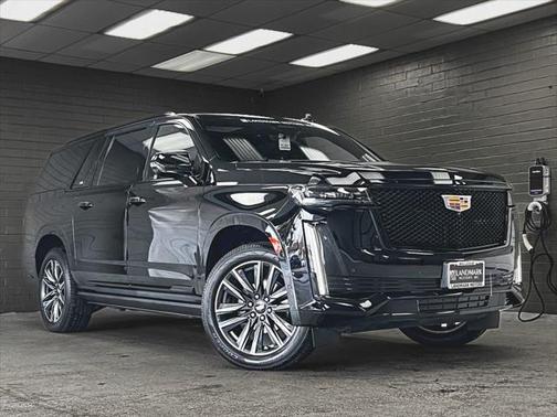 2021 Cadillac Escalade ESV Sport Platinum