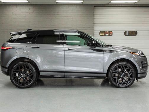 2023 Land Rover Range Rover Evoque R-Dynamic SE