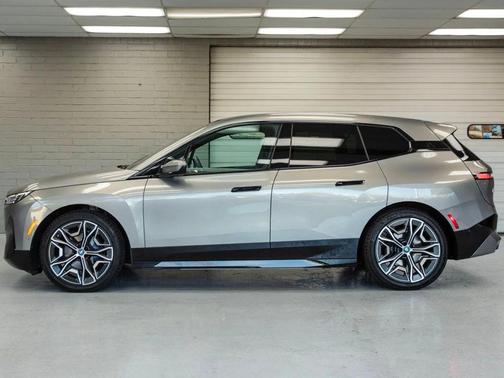 2023 BMW iX xDrive50