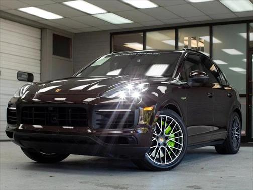 2020 Porsche Cayenne E-Hybrid S