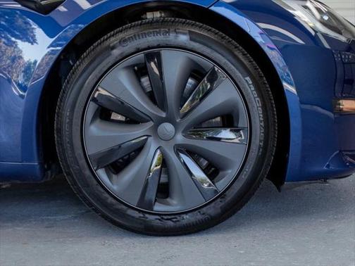 2022 Tesla Model S AWD