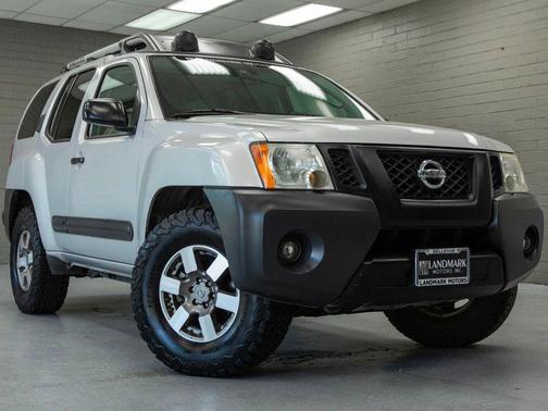 Silver Lightning Metallic 2011 Nissan Xterra PRO-4X