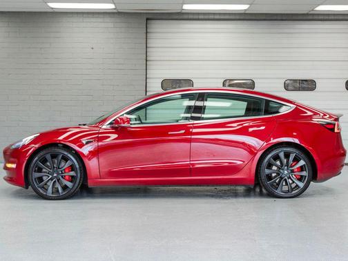 2020 Tesla Model 3 Performance