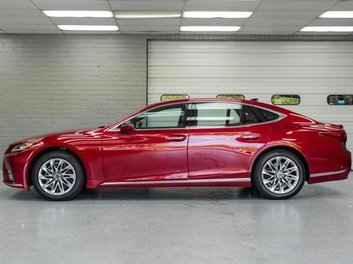 Matador Red Mica 2022 Lexus LS 500 Base