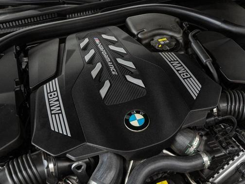 2022 BMW M550 i Xdrive