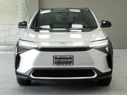 2024 Toyota bZ4X Limited AWD