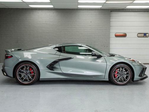 2023 Chevrolet Corvette Stingray w/2LT