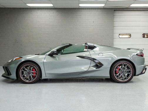 2023 Chevrolet Corvette Stingray w/2LT