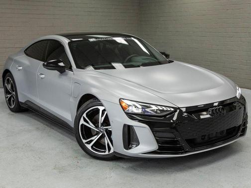 2022 Audi e-tron GT Prestige