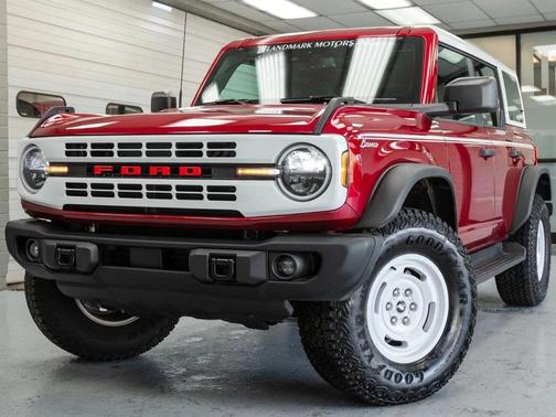 Ruby Red Metallic Tinted Clearcoat 2025 Ford Bronco Heritage Edition