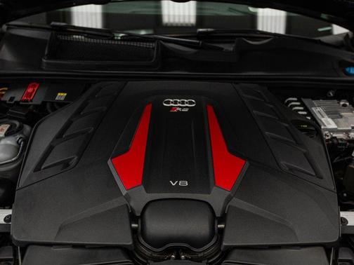 2022 Audi RS Q8 4.0T