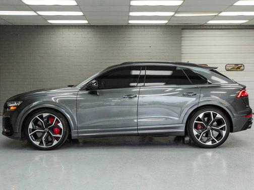 2022 Audi RS Q8 4.0T