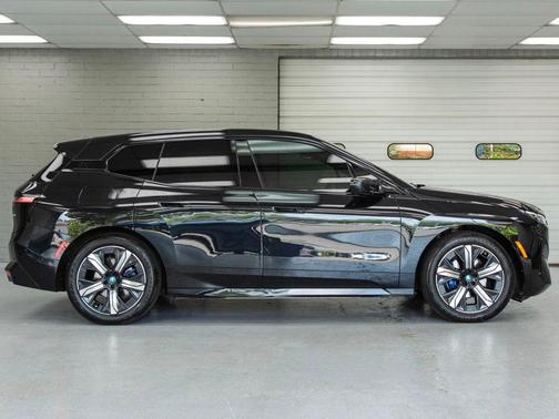 Black Sapphire Metallic 2023 BMW iX xDrive50