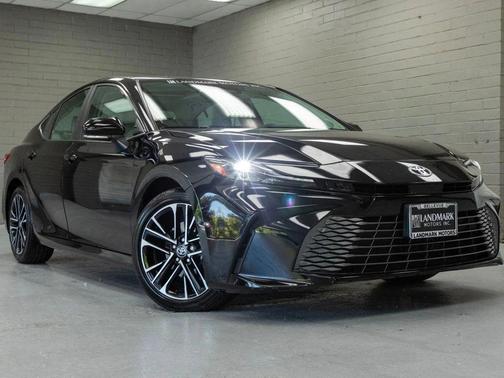 Midnight Black Metallic 2025 Toyota Camry XLE