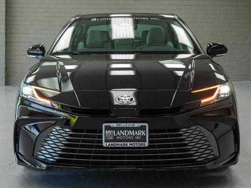 Midnight Black Metallic 2025 Toyota Camry XLE