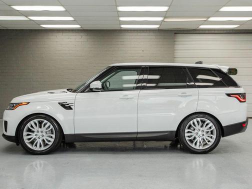 2022 Land Rover Range Rover Sport SE
