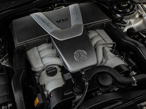 Brilliant Silver Metallic 2002 Mercedes-Benz CL-Class CL600 2dr Coupe 6.0L