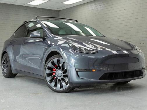 Midnight Silver Metallic 2022 Tesla Model Y Performance Dual Motor All-Wheel Drive