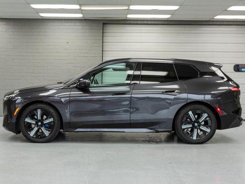 2023 BMW iX xDrive50