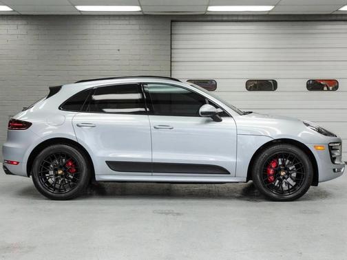 2017 Porsche Macan GTS