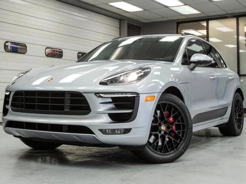 2017 Porsche Macan GTS
