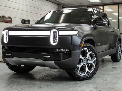 2024 Rivian R1T Adventure Dual-Motor Large Pack