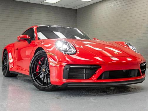 2022 Porsche 911 Carrera GTS