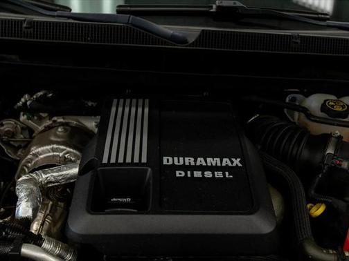 2022 Chevrolet Tahoe 4WD 4dr RST